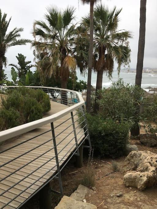 Superbe Appartement Avec Piscine A 800M De La Mer Bahia de Casares Exterior foto